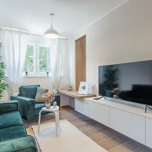  Apartment Norah With Private Parking Kroatien